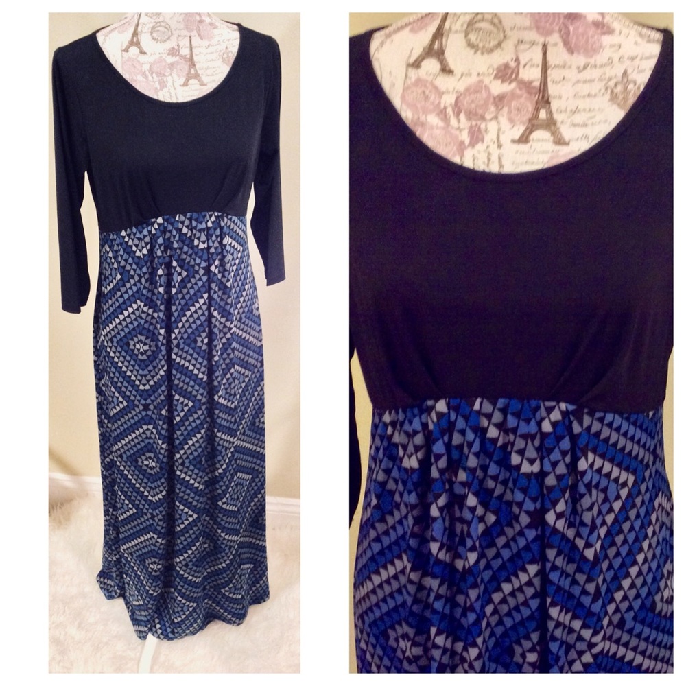| Bob Mackie | Wearable Art Black Maxi Dress SZ S